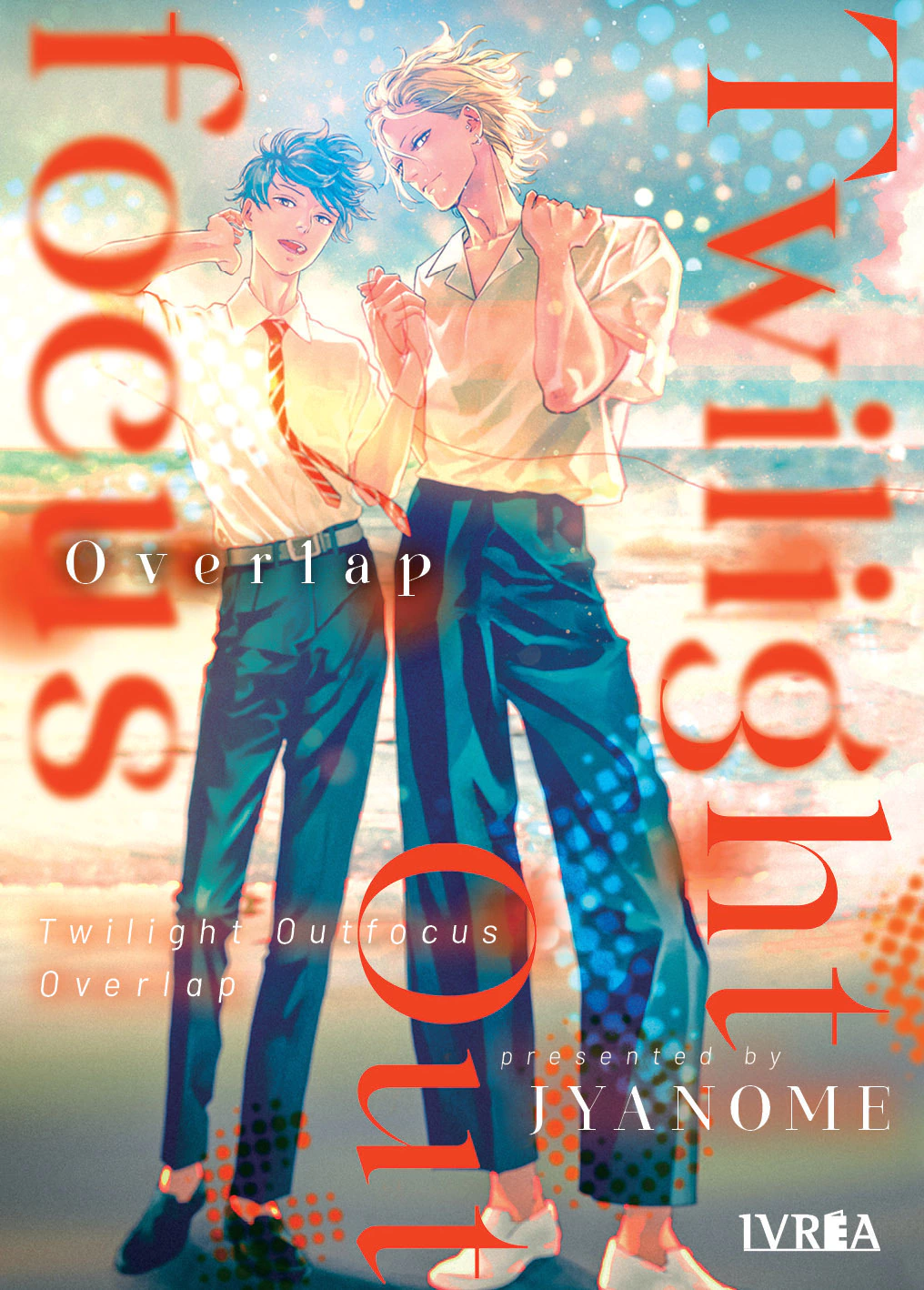 TWILIGHT OUTFOCUS OVERLAP